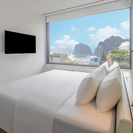 SOJO Hotel Ha Long Buitenkant foto