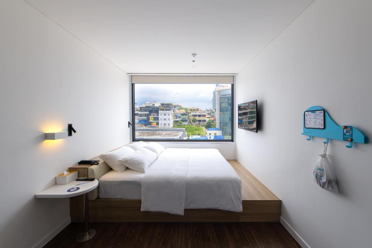 SOJO Hotel Ha Long Buitenkant foto