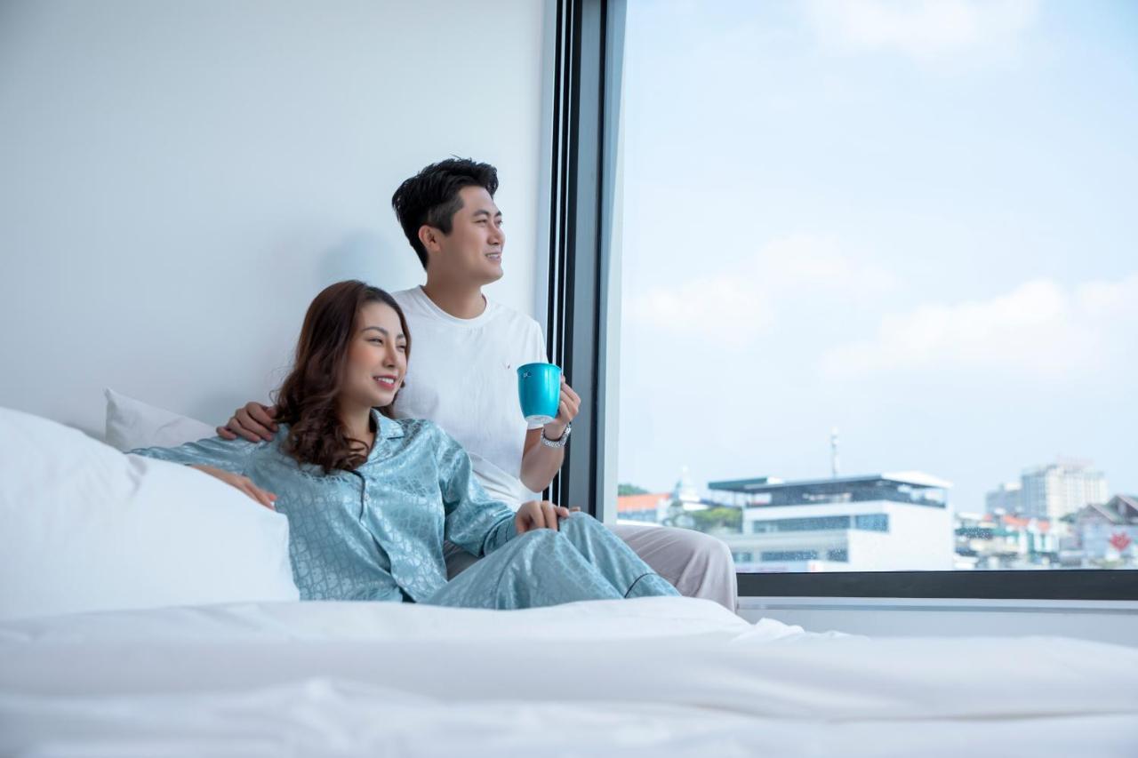 SOJO Hotel Ha Long Buitenkant foto