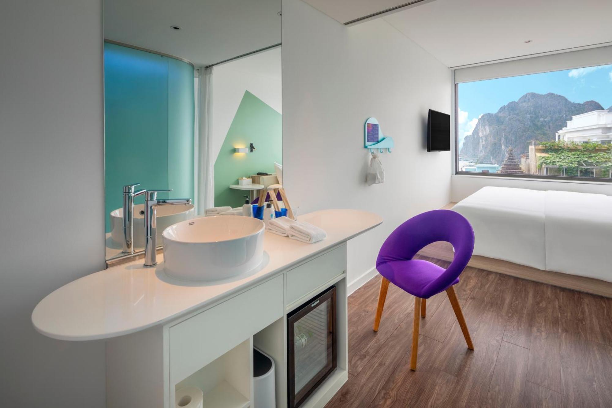 SOJO Hotel Ha Long Buitenkant foto